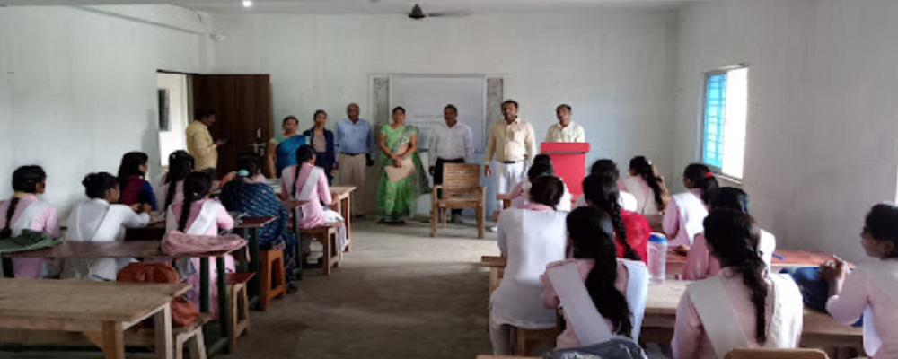 LATE DEVRAJ DARBARI DUKHANTI SAINIK KISAN MAHAVIDHYALAYA, PACHIPATTI, MAKHDOMPUR, BHIMAPAR, GHAZIPUR ,   (U.P.)	